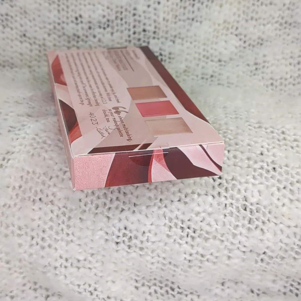 Laura Geller Multitasking Cream to Powder Trio in Think Pink, 8g/0.30oz
